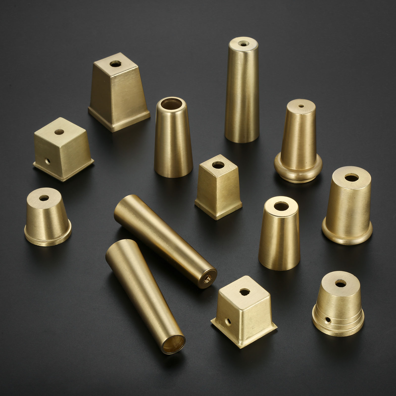 1Pc Meubelbeslag Goud Messing  - Outdoor Furniture Leg Protectors recensie en prijs